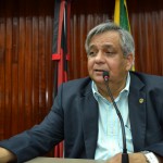 Deputados tomam posse na CCJ e Orçamento e escolhem presidentes e vices