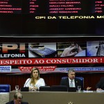 CPI cobra informações sobre financiamento público e pagamento de ICMS das operadoras de telefonia móvel