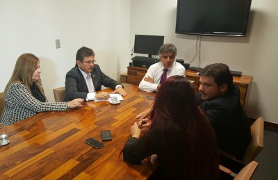 Em Brasília – Adriano Galdino discute interiorização da TV Assembleia da Paraíba