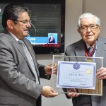 27.10.15 - Ex-governador Milton Cabral recebe medalha na alpb - ©nyllpereira (19) cópia