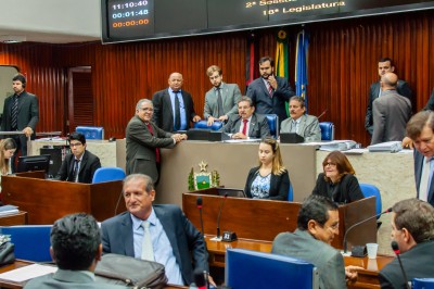 Assembleia aprova projetos de lei de incentivo ao uso de energias renováveis