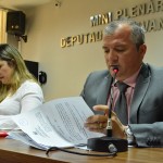 Assembleia aprova lei que proíbe o uso de algemas em apenadas em trabalho de parto