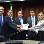 Assembleia debate importância do lançamento do Código de Defesa do Consumidor em Braille