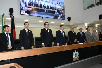 Assembleia concede cidadania paraibana ao presidente do Tribunal de Contas do Estado