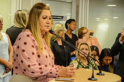 Eliane Galdino assume presidência da Associação Promocional do Poder Legislativo