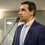 Assembleia debate novas alternativas em educação na Paraíba durante sessão especial nesta terça