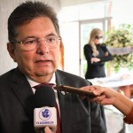 Corpo do ex-deputado Langstein Almeida é velado no Salão Nobre da ALPB