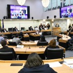 Assembleia debate PEC que acaba com a obrigatoriedade de adesão a conselhos profissionais de classe