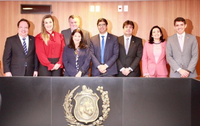 Deputados paraibanos debatem relações internacionais durante visita à Assembleia Legislativa de Pernambuco
