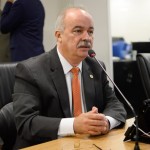 Deputado defende continuidade da Cagepa na gestão da água e saneamento de Campina Grande