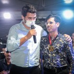 ALPB entrega Medalha Gabriel Diniz ao pai e ex-integrantes do staff do cantor