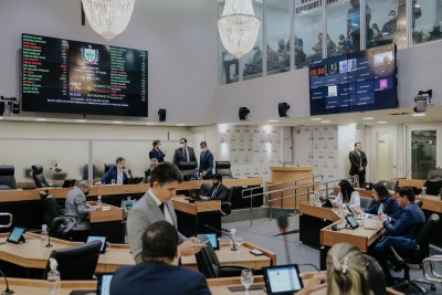 Deputados aprovam projeto da LDO 2023