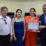 ALPB concede Título de Cidadania paraibana à jornalista Karine Tenório