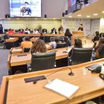 Assembleia reúne jovens e debate destinação de recursos para Educação