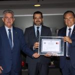 Médico Cássio Oliveira recebe cidadania paraibana e pessoense durante sessão especial na ALPB