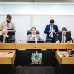 Assembleia aprova leis em benefício de autistas e de pessoas com doenças crônicas Assembleia aprova leis em benefício de autistas e de pessoas com doenças crônicas