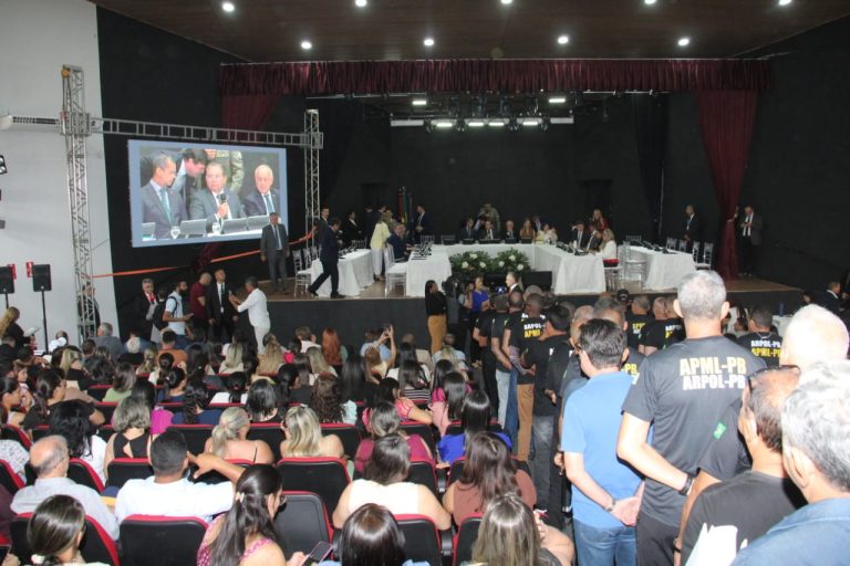 ALPB aprova LOA 2026 durante sessão itinerante em Pocinhos