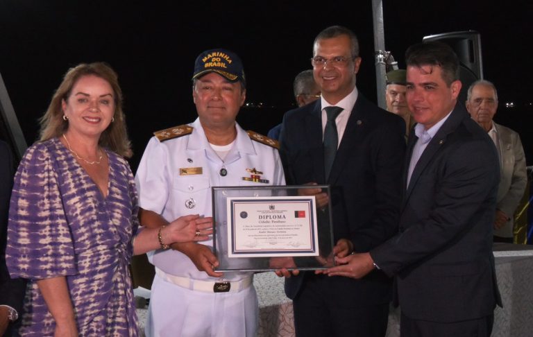 Assembleia Legislativa concede cidadania paraibana ao vice-almirante André Ferreira