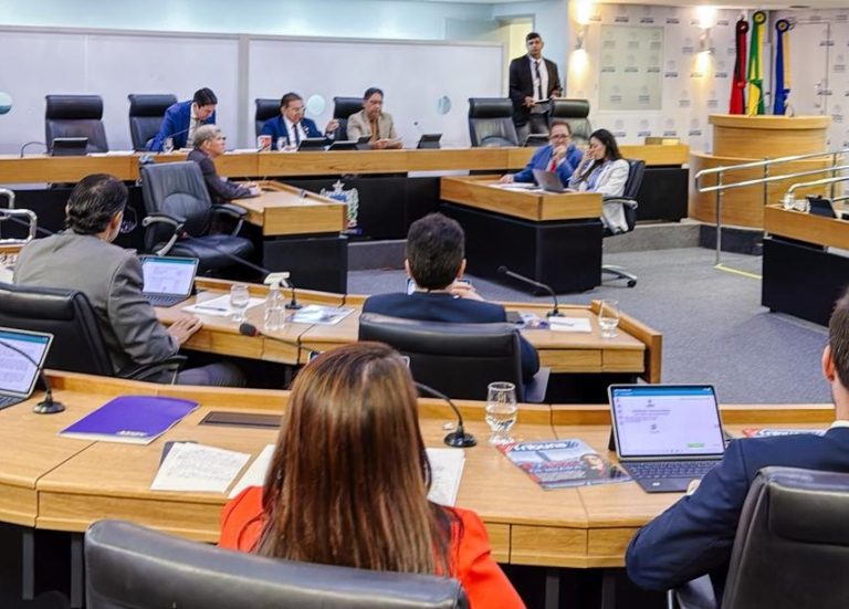 ALPB aprova projetos voltados à saúde, proteção às mulheres e desenvolvimento regional