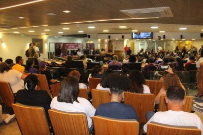 ALPB debate desafios e avanços no tratamento de doenças autoimunes