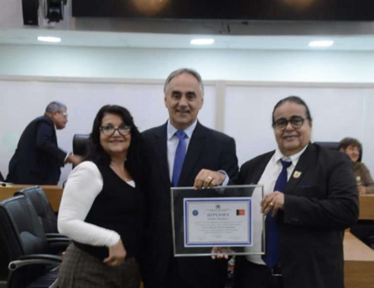 ALPB concede cidadania paraibana ao poeta e professor Boisbaudran Imperiano